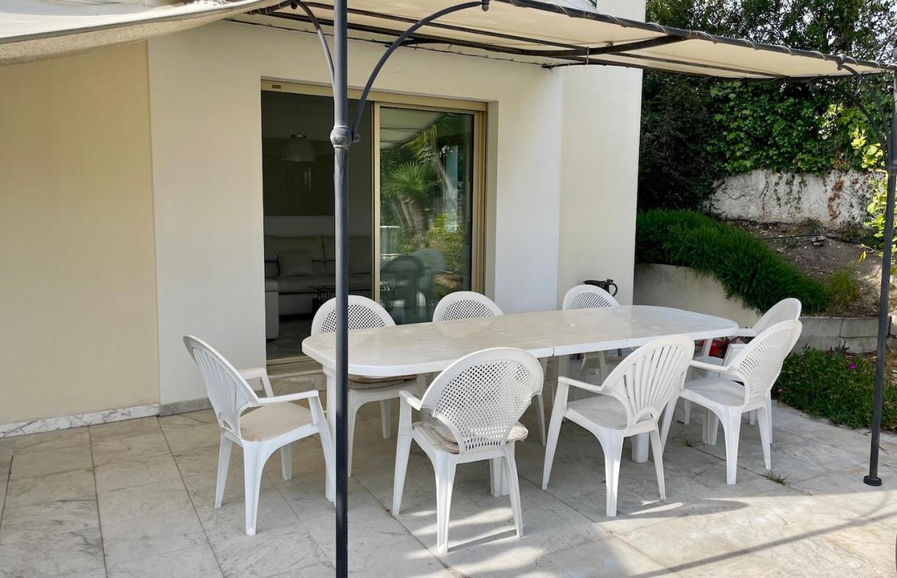 Rez De Jardin De 65M2 Dans Villa A Ницца Экстерьер фото