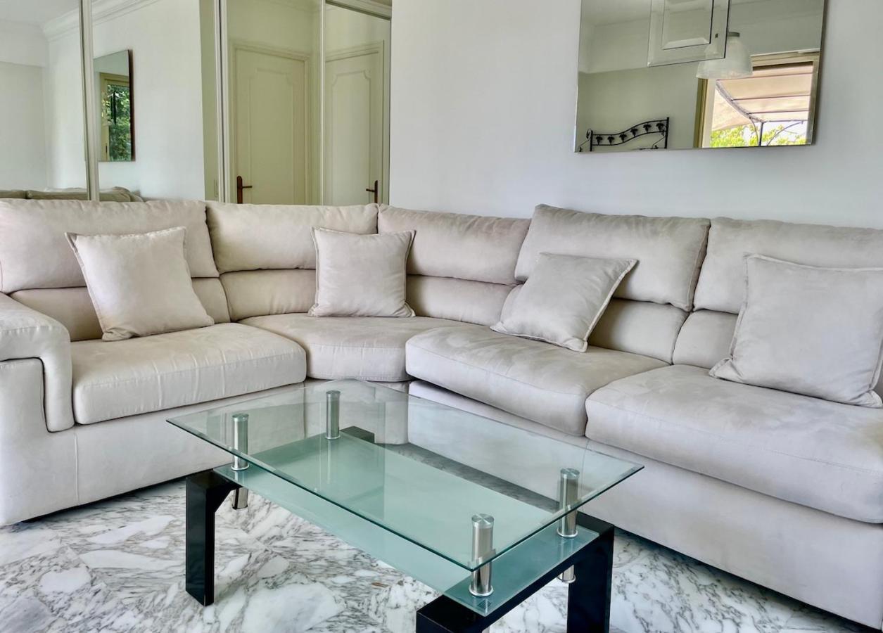 Rez De Jardin De 65M2 Dans Villa A Ницца Экстерьер фото